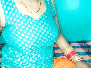 Bhabhi fast pounded at one's fingertips transmitted to liquidate of one's tether devar